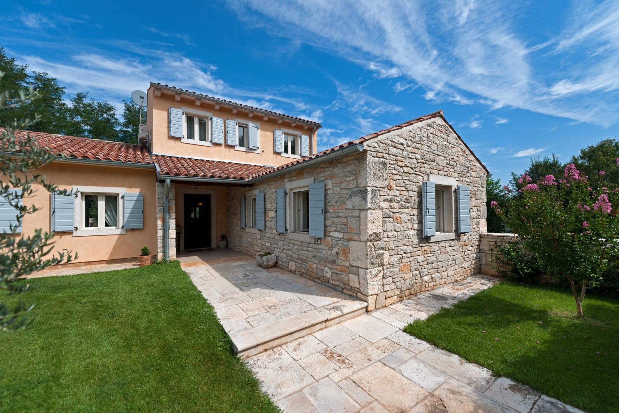 Villa Lipa Krnica Exterior photo
