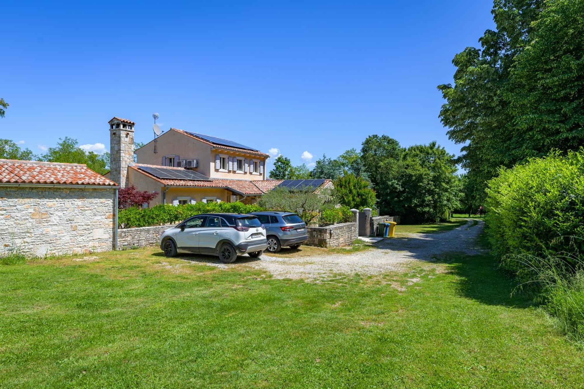 Villa Lipa Krnica Exterior photo